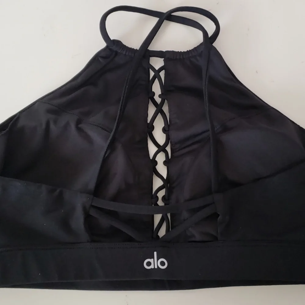 ALO Front Lace-up Sportsbra